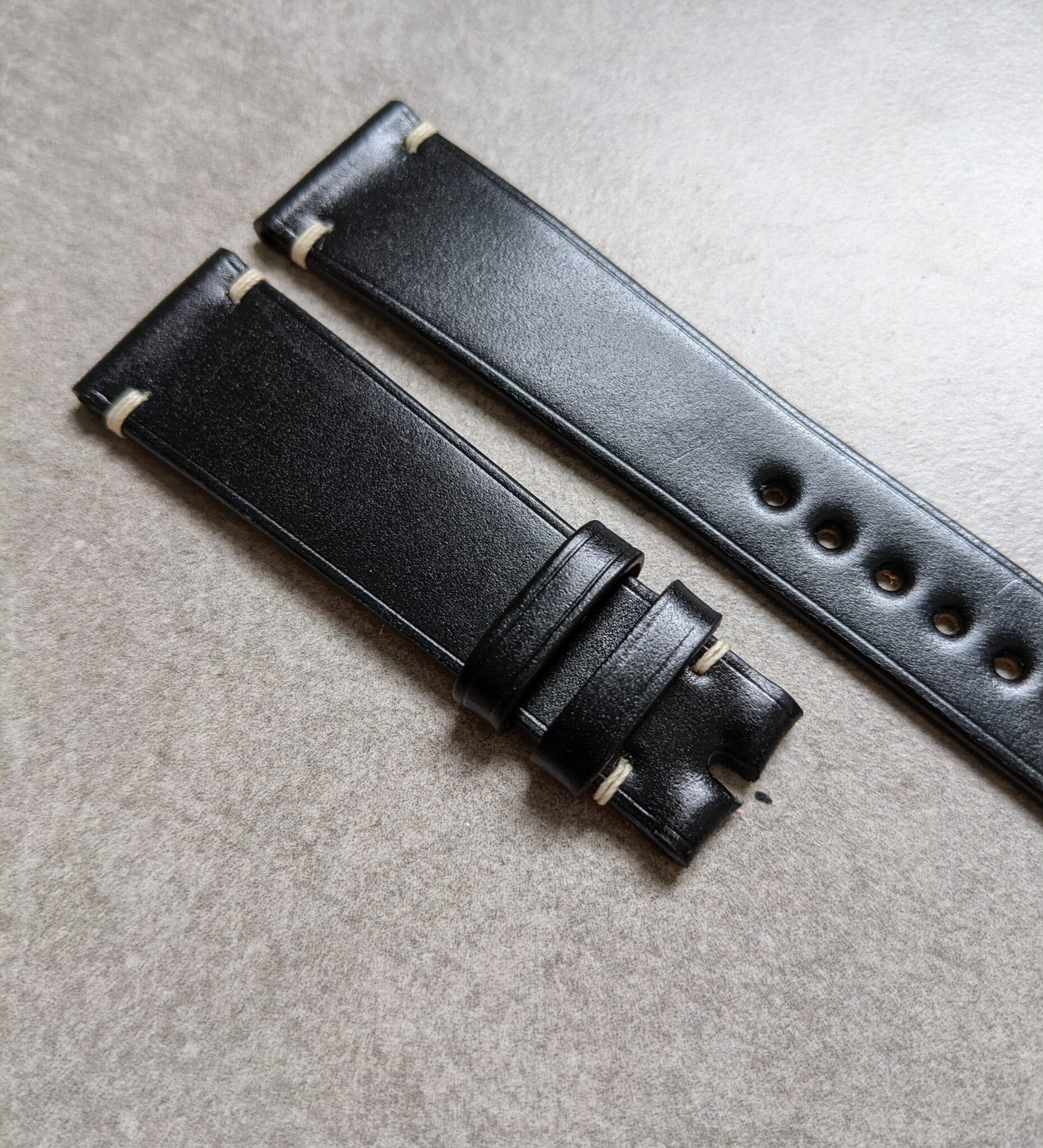Cordovan Vintage Strap Minimal Stitch - Black