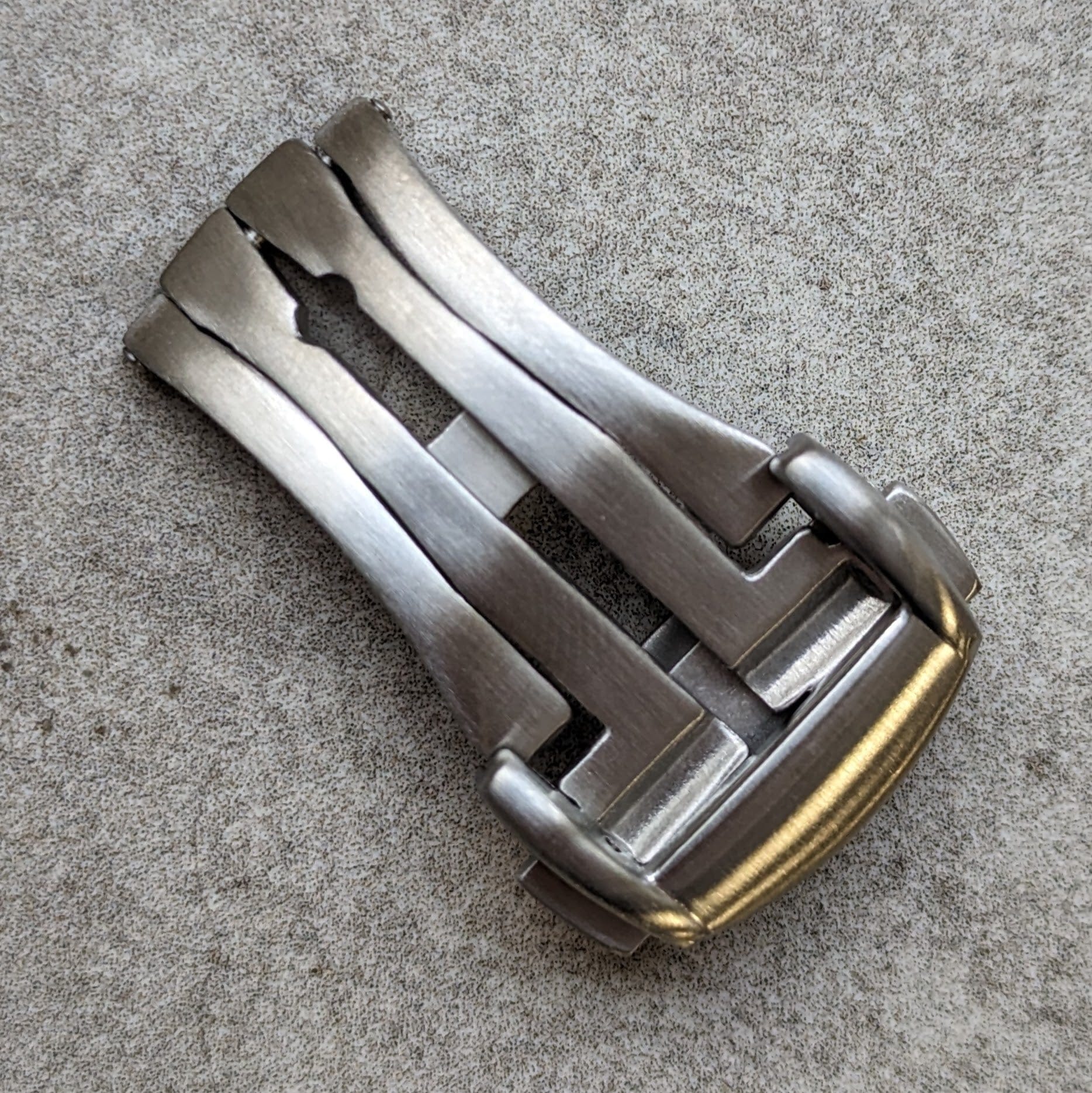Omega-Style Deployant Clasp