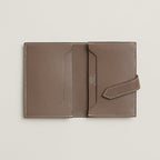 Bearn card holder