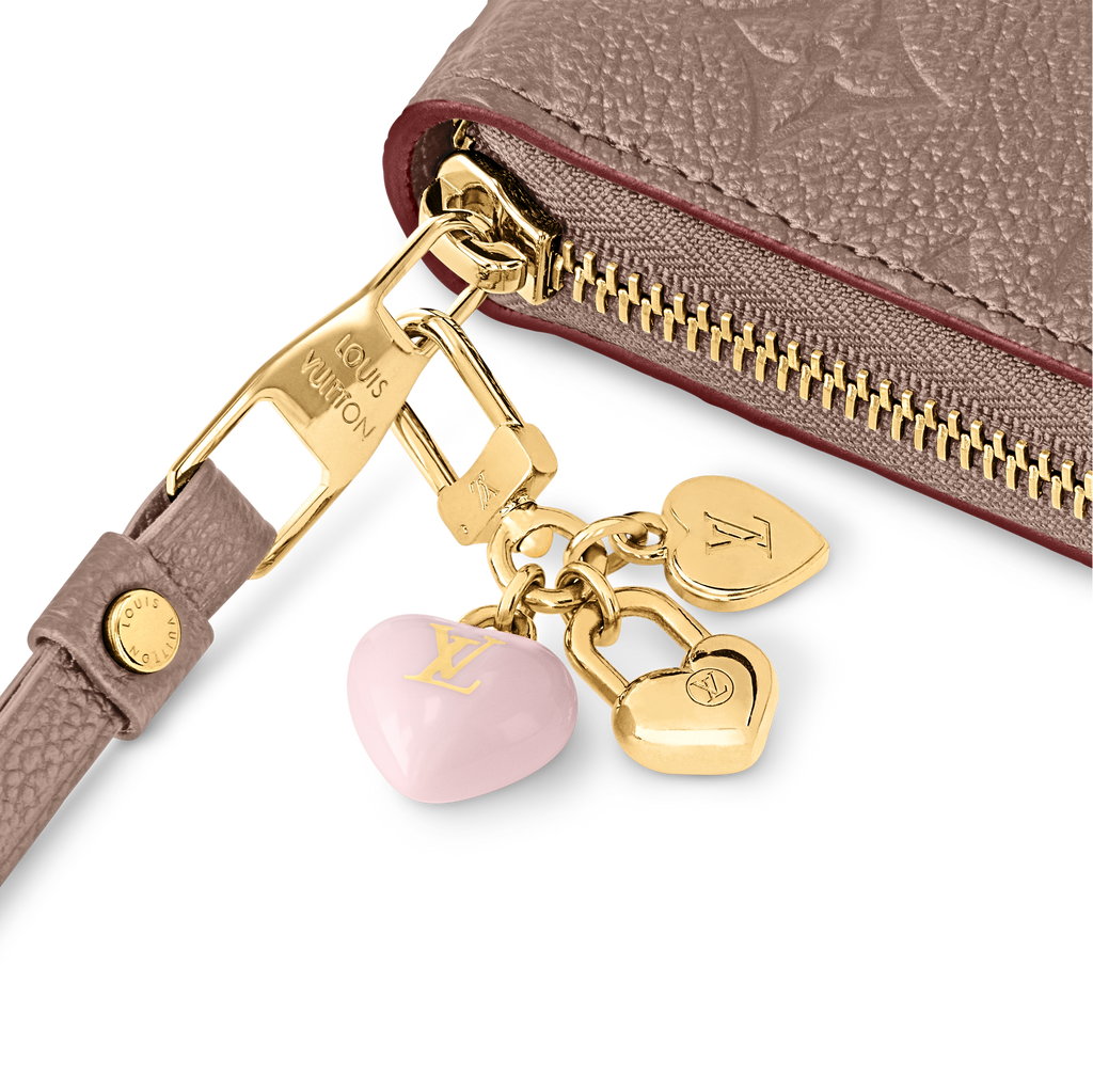 Micro Charms LV Heart Key Holder